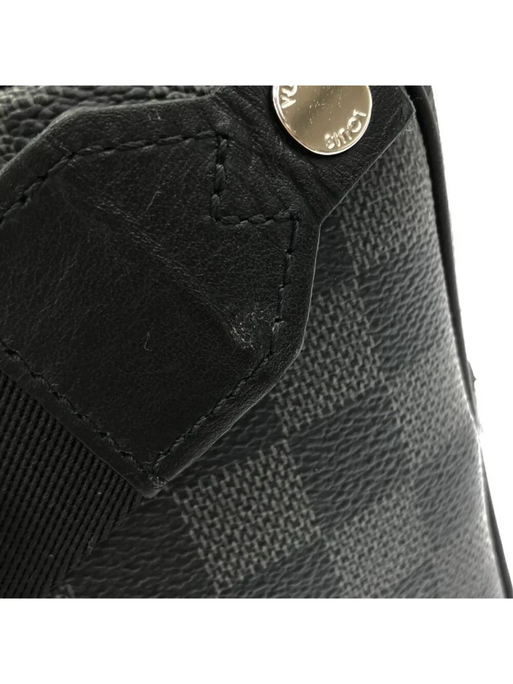 Louis Vuitton Damier Graphite Scott Messenger Shoulder Bag